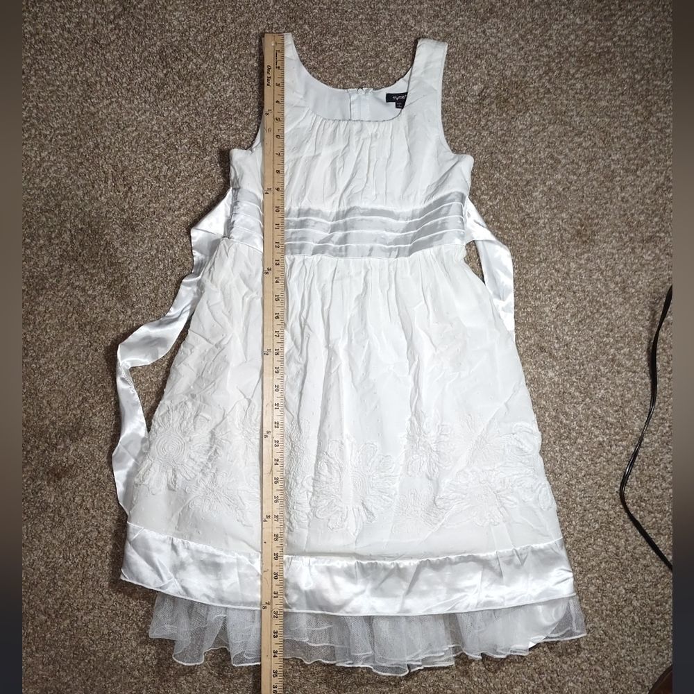 My Michelle white dress girl sz 14